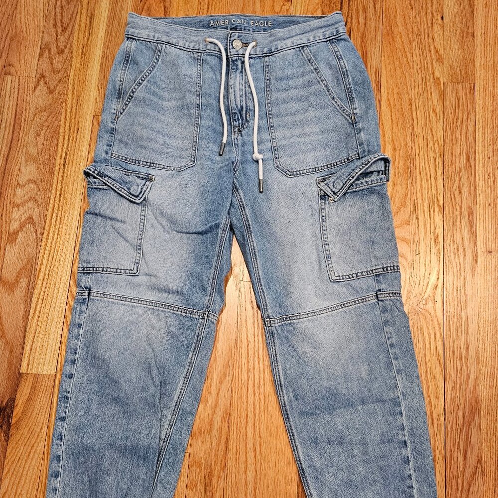 American Eagle Women's Cargo Jeans